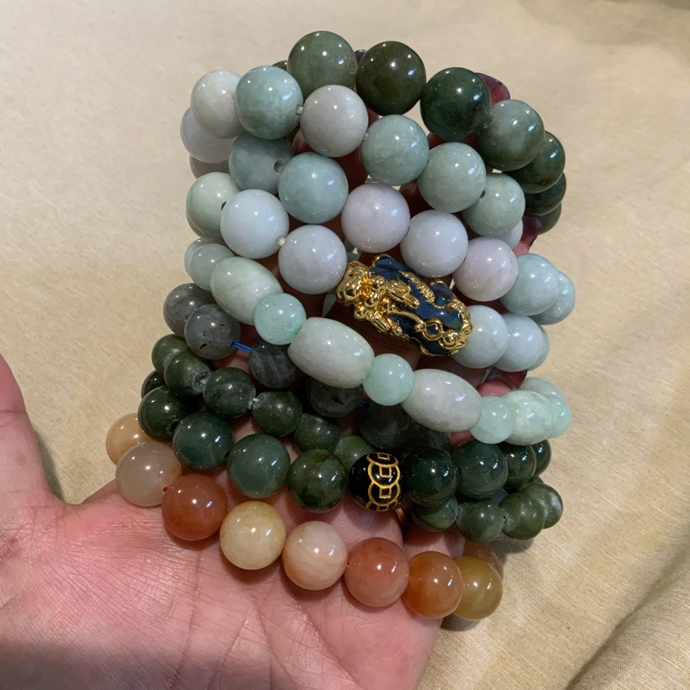 Mixed lot of 9 Burma Jade Bead Bracelets